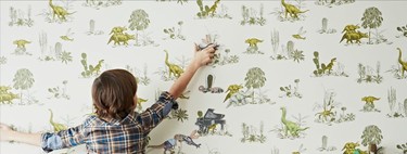 We love! A magnetic children's wallpaper for kids to play