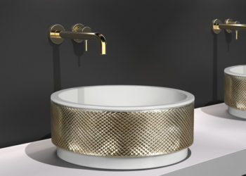 Pigments and glass resins to achieve a luxurious finish in the bathroom