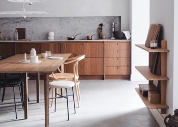 In this kitchen you also eat. Ten examples of dining kitchens that neglect the concept of dining room