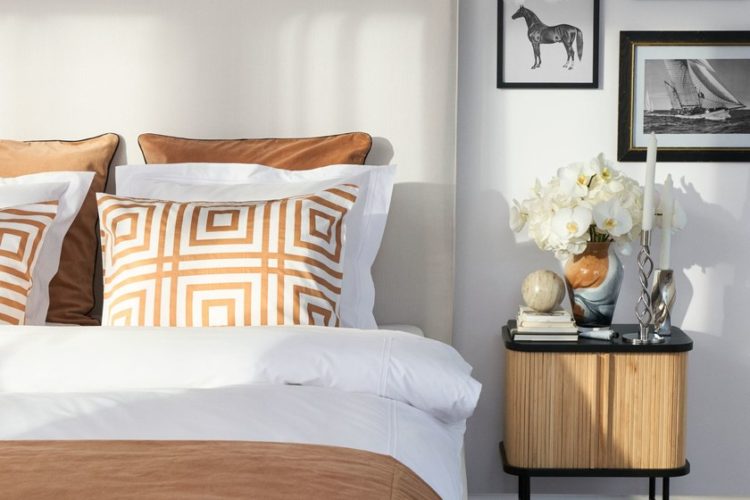 Tricks to make your bed look like in magazines Interior Magazine