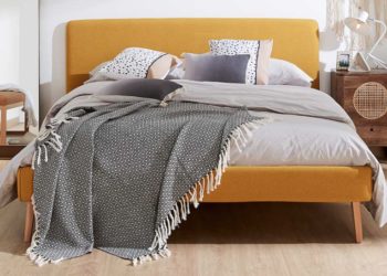 How to decorate a perfect bedroom for relaxing in five steps