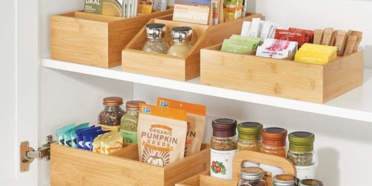 A more sustainable kitchen with these eleven kitchen items that replace the traditional plastic