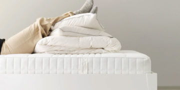 The best rated mattresses of Ikea by users have a high firmness but are of different materials and prices