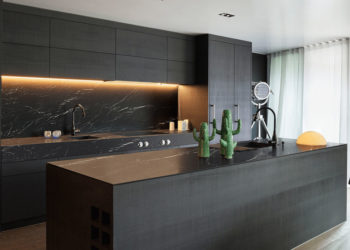 This Christmas your kitchen can be your ally thanks to the latest generation appliances and the choice of the most successful furniture