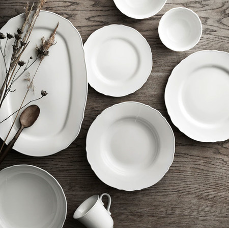 Uplaga tableware