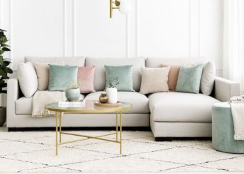 Plaids, blankets and cushions with which to renovate and update the living room