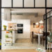 Glass and aluminum doors in the kitchen; the alternative to American or open-plan kitchens