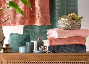 11 elegant soap dispensers, for all styles (and very hygienic) for the bathroom