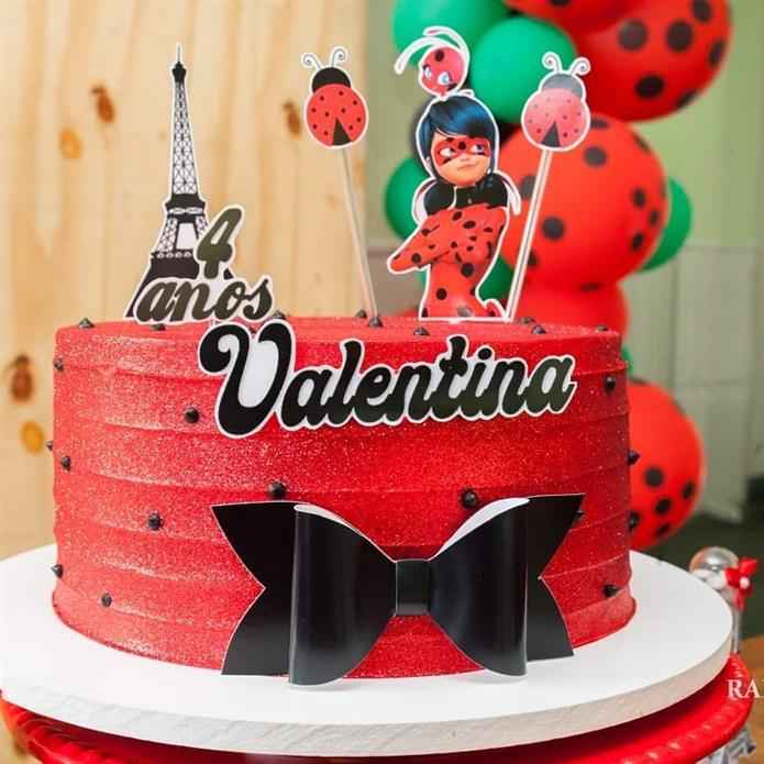 ladybug cake