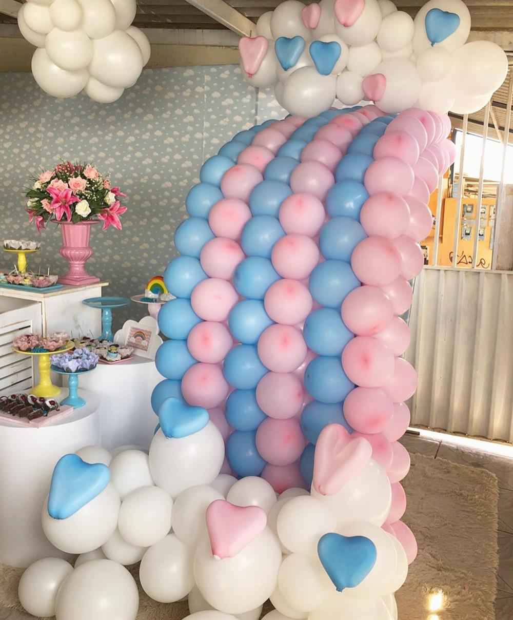 love rain balloon arch