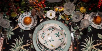 The keys that Sánchez de Moya has used to create this dream Christmas table for Vista Alegre