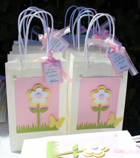 party favors-for-garden-party-enchanted-sacolinha 