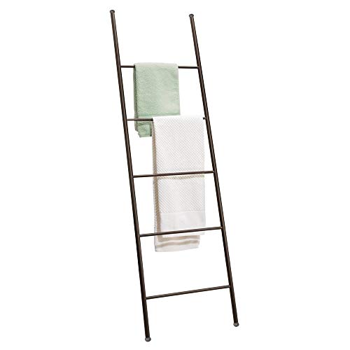 mDesign Toallero escalera de metal inoxidable – Práctico mueble toallero para toallas de mano, toallas de ducha y más – Modernos toalleros de pie con 5 barras – color bronce