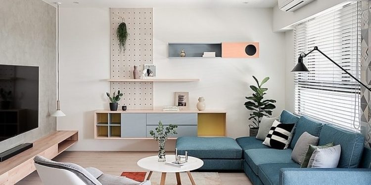 Practical tips for designing the room;  when to place a chaise longue sofa in the living room and when not to do so