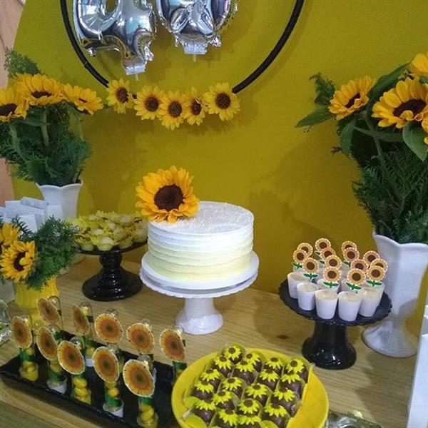 simple sunflower party