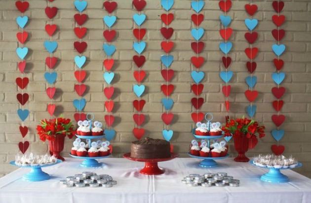 Curtain with paper hearts