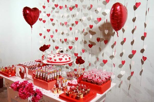 Decoration with balloons and hearts