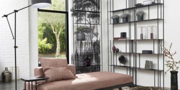 Trend alert;  marble furniture is a trend, and a great resource to raise the category of any corner of the house