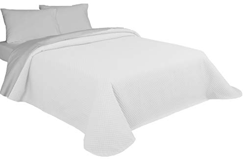 NORA HOME Piqué Bedspread Jacquard Squares in White or Linen.  All Measurements (White, 250x260 (150/160 Bed))