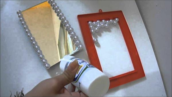 step by step to make mirrored candy tray