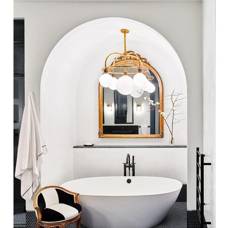 freestanding bathtub