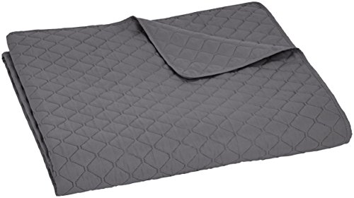 Amazon Basics Extra Large Carved Bedspread, Dark Gray, Diamond, 170 x 210 cm