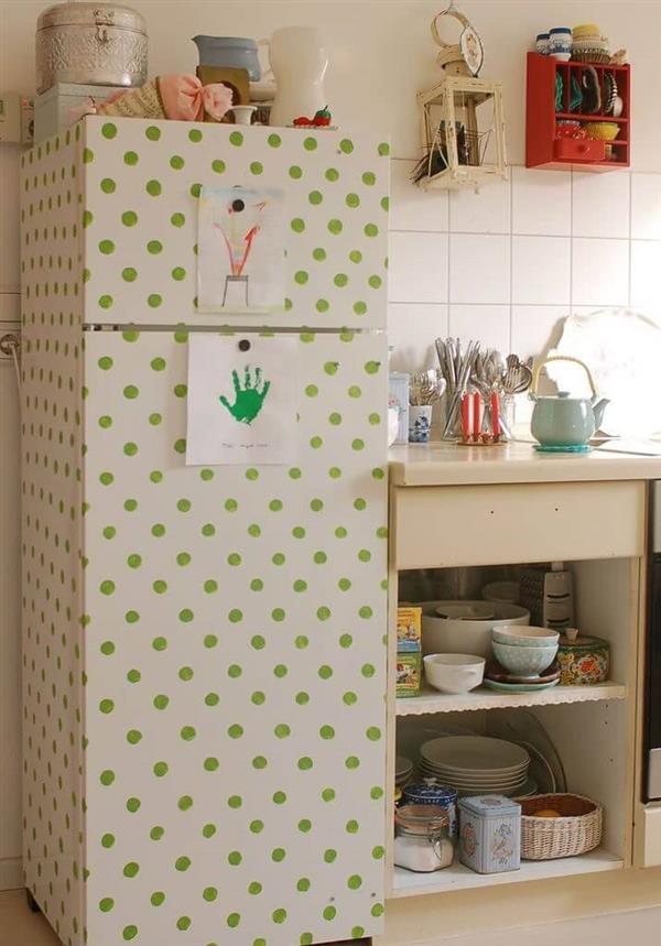 Refrigerator Envelope with Polka Dots