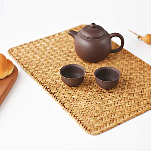 YANGQIHOME Natural Seaweed Placemat, 43 x 30 cm, Braided Wicker Placemats, Woven Rectangular Rattan Tablecloths for Dinner Table (4 Pieces)