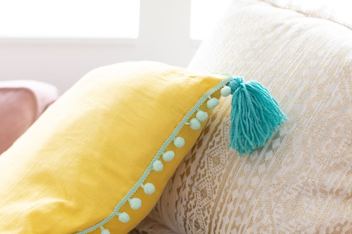 diy-sofa-cushion-4