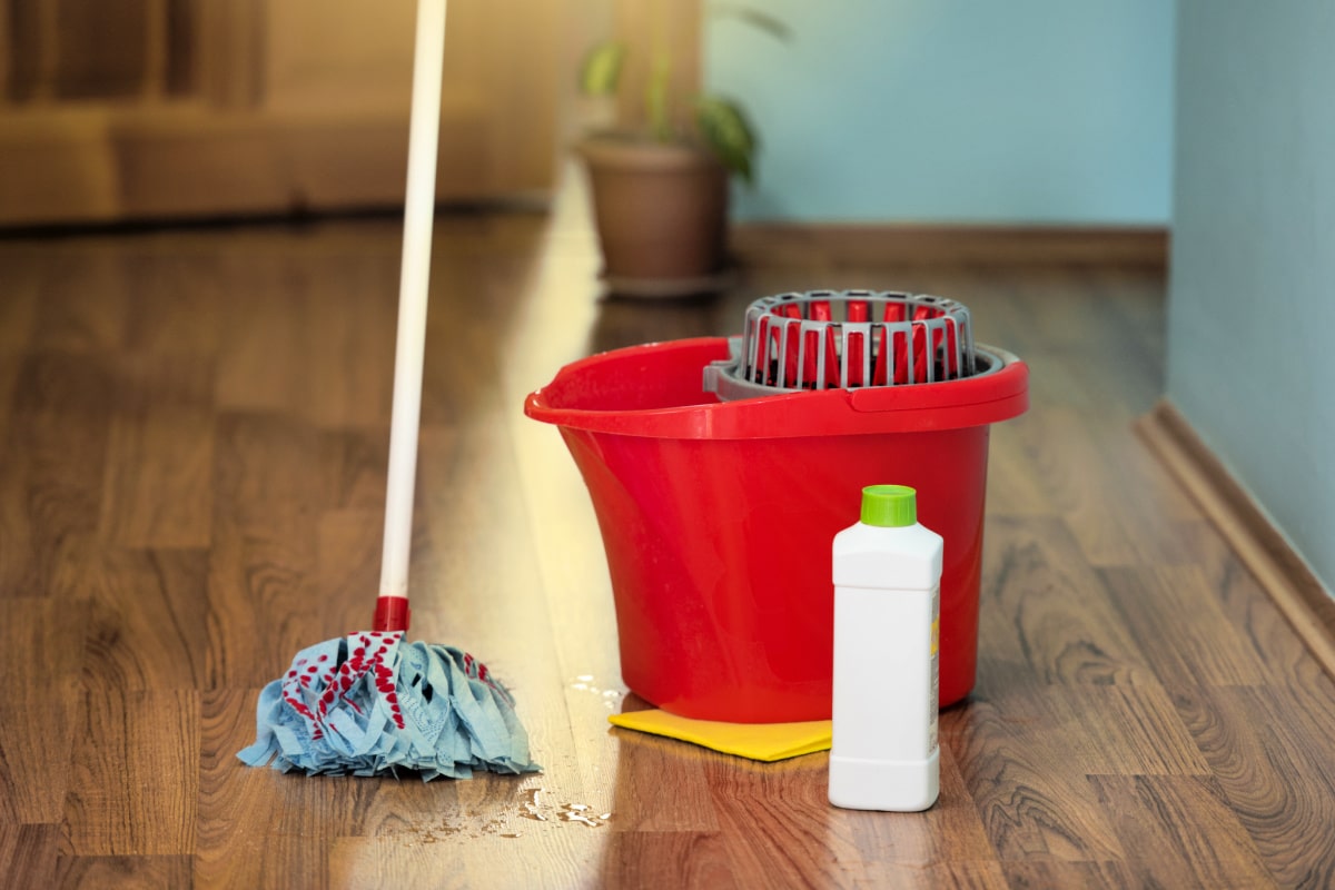 10-ways-to-preserve-the-kitchen-floor-1