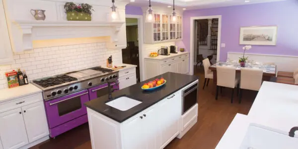 kitchen-lilac-colored-walls-32