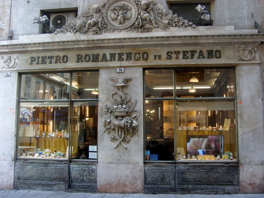 Antica Confetteria Pietro Romanengo was Stefano in Genoa