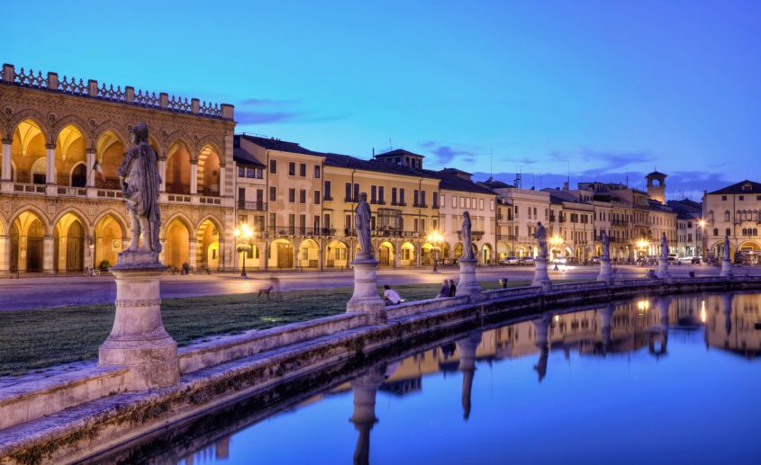 Prato della Valle square, Padua