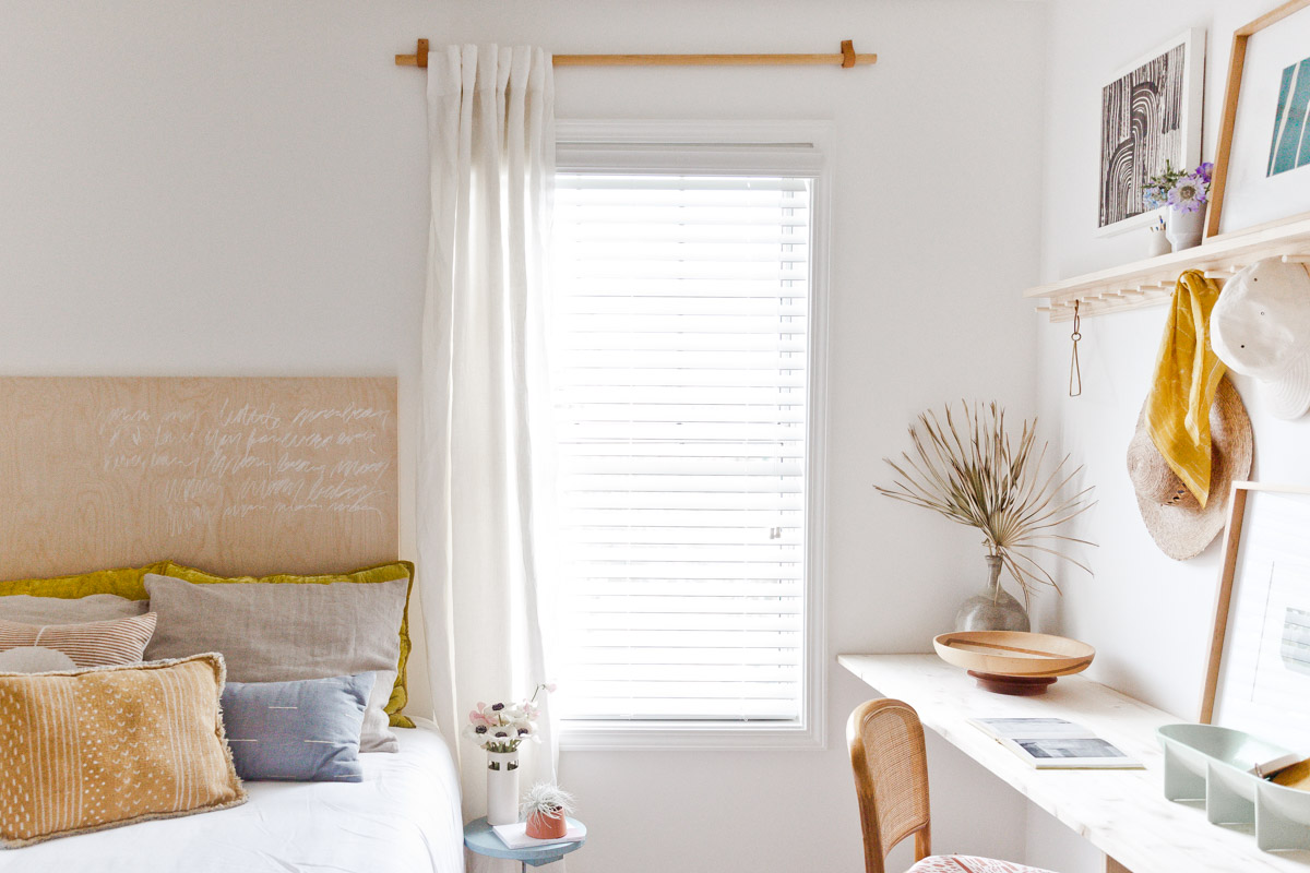 do-it-yourself-scandinavian-curtains-1