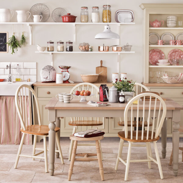 Best colors for the shabby chic style kitchen