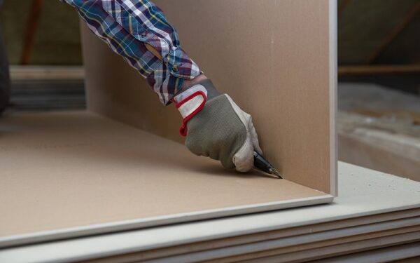 how-to-cut-plasterboard-6