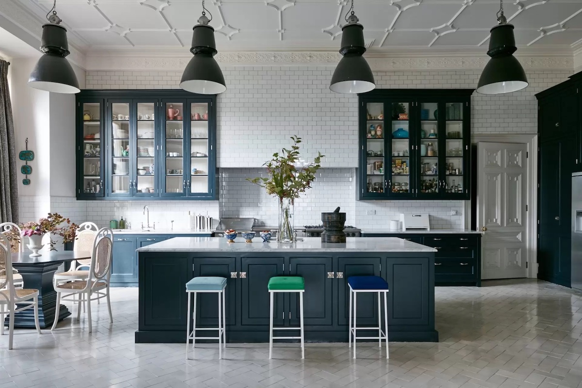 industrial-style-kitchen-colors-3