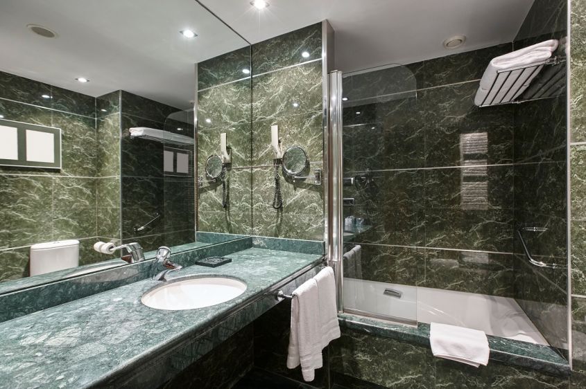 marble tiles for classic bathroom