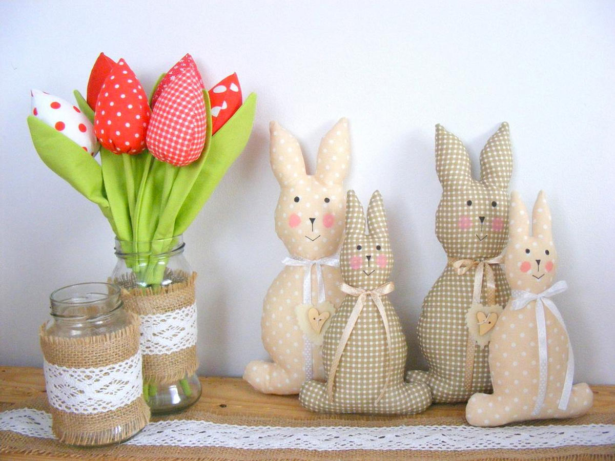 DIY creative Easter bunnies.