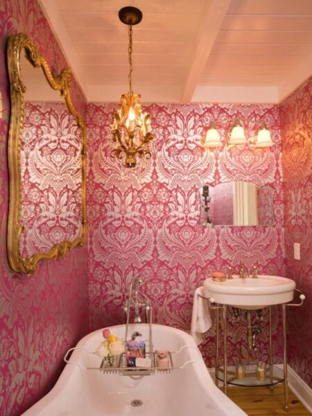 bathroom-walls-fuchsia-19