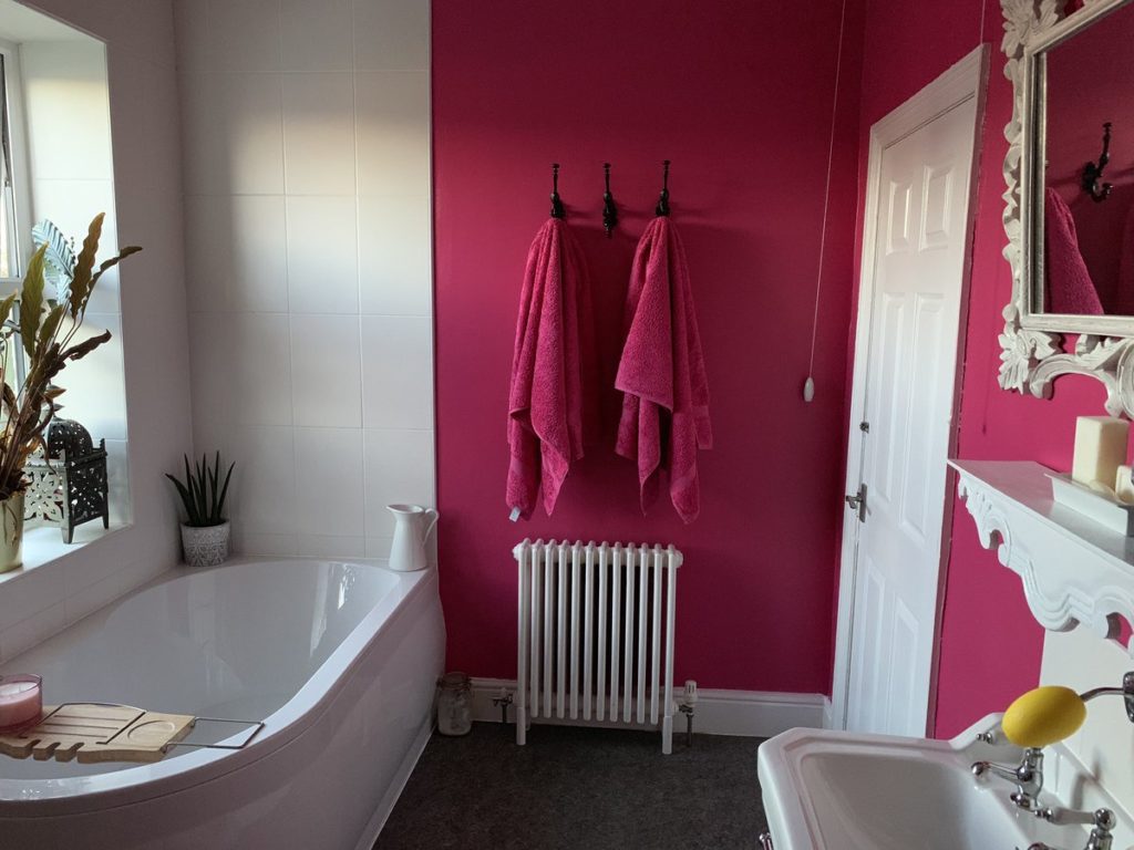 Fuchsia Colored Bathroom Walls Interior Magazine Leading Decoration