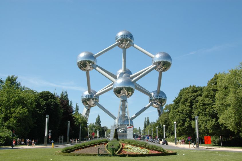 Atomium by André Waterkeyn and André and Jean Polak