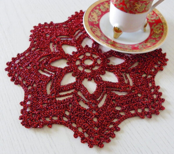 do-it-yourself-christmas-doilies-2