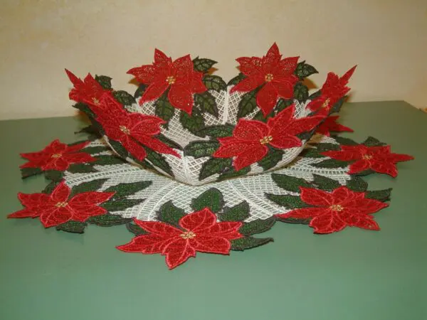 do-it-yourself-christmas-doilies-5