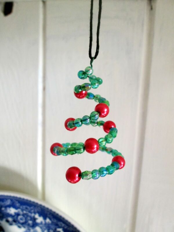 christmas-decorations-gift-ideas-with-beads-34