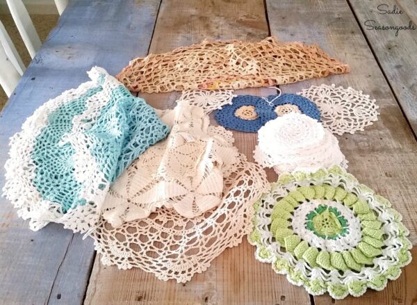 How-to-create-doilies-for-the-country-style-table-05