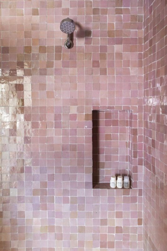 antique-pink-bathroom-tiles