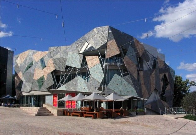 4federation square in melbourne