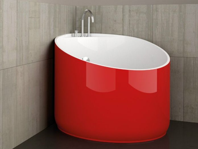 Mini Red Ferrari bathtub by Glass Design