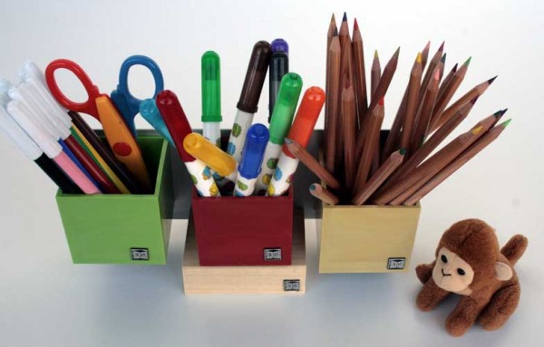 magnetic pen holder